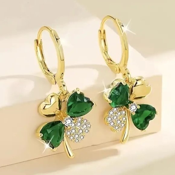 Earrings St Patrick's Day 4 Leaf Clover Shamrock Rhinestones Irish Lucky Trendy - Picture 2 of 5